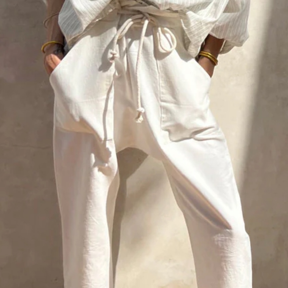 Two New York Khadi paper bag pant indigo